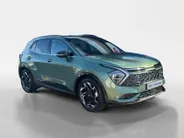 Kia Sportage 1.6 T-GDi MHEV GT-Line | 1510 kg trekgewicht | Glazen schuif-/kanteldak | Elektrisch verstelbare stoelen | Dodehoekassistentie | Stoel- en stuurverwarming | Achteruitrijcamera | Parkeersensoren voor- en achter | Apple/Android Carplay