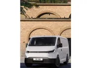 Ford Transit City 330 GB Trend L2H2 56 kWh 150 pk FWD | 12,3 scherm met apple car play & android auto | Adaptive cruise control | Parkeersensoren voor en achter | Achteruitrijcamera | Bijrijdersbank | Vanaf heden bestelbaar! - Bezichtigen vanaf Q4-2026