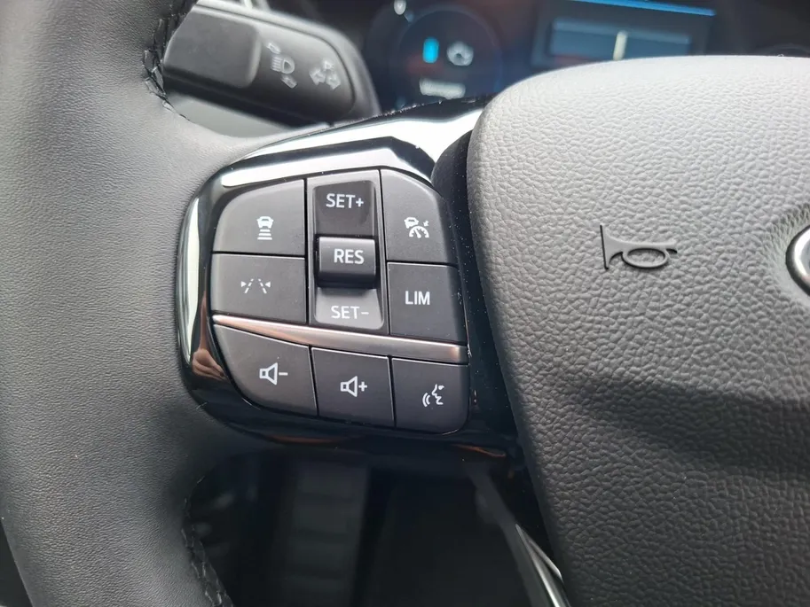 Ford Kuga 2.5 PHEV Titanium | El. Trekhaak | Driver Assistancepack | 360Camera | Adaptive Cruisecontrol | Climate Control | Navigatie | te bestellen