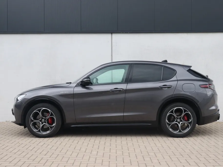 Alfa Romeo Stelvio 2.0 Turbo 280 PK AWD Veloce | Navi | Harman | Driver | BTW | 20'