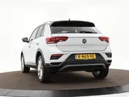 Volkswagen T-Roc 1.5 TSI 150pk DSG Sport · Camera · ACC · Alarmklasse 3 · Apple/Android Car Play · Verkeersbord Detectie · Elek. Inklapbare Spiegels ·