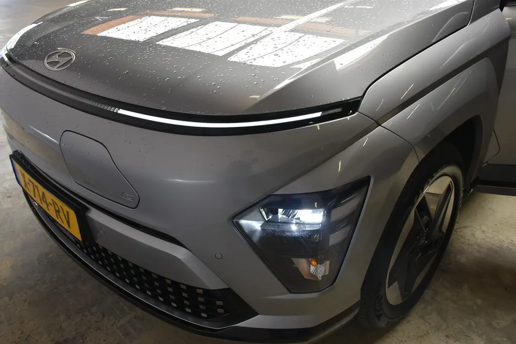 Hyundai Kona 64,8 kWh 204pk Comfort Limited I SOH 100%