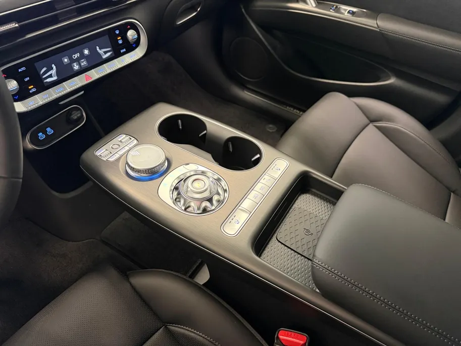 Genesis GV60 84 KWH | FIRST EDITION | DIRECT LEVERBAAR