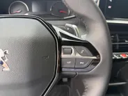 Peugeot 2008 1.2 PureTech Active Pack | 360 Camera | Apple Carplay | Android Auto | Navigatie |
