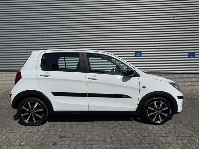 Suzuki Celerio 1.0 Dynamic | GT Plus pakket | Parkeersensoren | 1ste eigenaar | Dealer onderhouden |