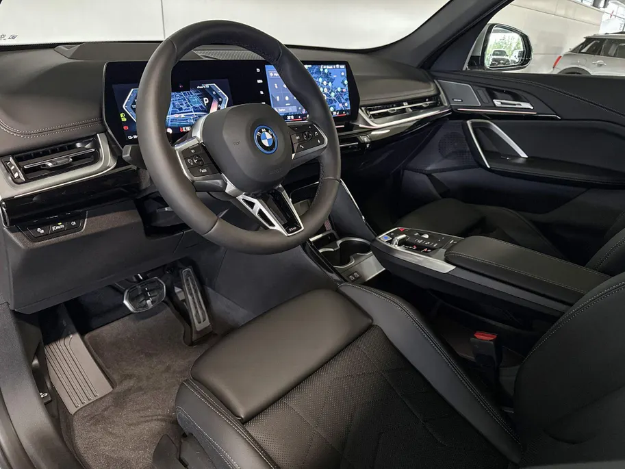 BMW iX1 eDrive20 67 kWh M Sport Edition