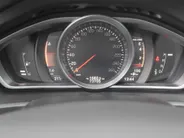 Volvo V40 Cross Country 1.5 T3 Dynamic Edition | Trekhaak | 17' LM | Panoramadak | Leer | PDC v+a | Camera | Stoel-/voorruitverwarming | HK audio |