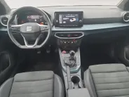 SEAT Arona Xperience | Climate control | Adaptieve cruise control | Camera | Apple CarPlay / Android  | Parkeersensoren voor en achter |