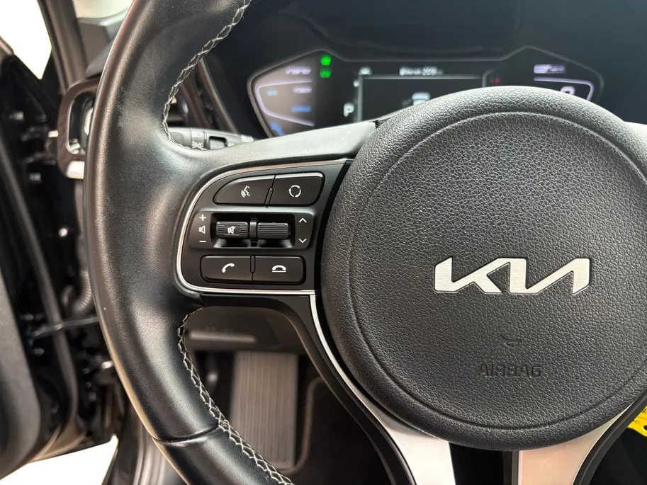 Kia Niro 1.6 GDi Hybrid DynamicLine | Navigatie | Apple Carplay / Android Auto | Climate Control | Achterruitrij Camera | Lichtmetalen Velgen |