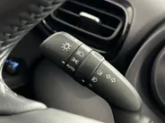Toyota Yaris Cross 1.5 Hybrid Dynamic | Navigatie | 17'' L.M. Velgen | Adaptieve Cruise Control