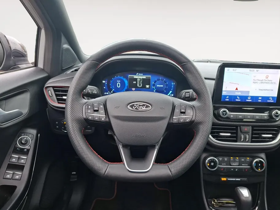 Ford Puma 1.0 EcoBoost Hybrid ST-Line X automaat | Dealeronderhouden | Stoel- stuur en voorruitverwarming | Afneembare trekhaak | 18inch zwarte velgen | Maxton