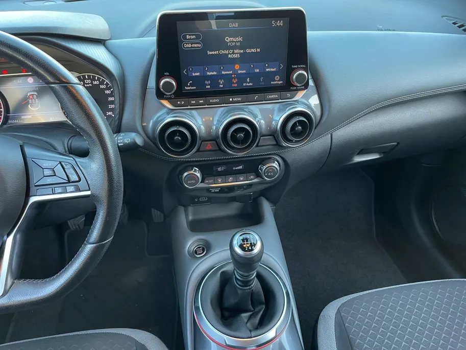Nissan Juke 1.0 DIG-T N-Connecta *Navi*Camera*Climate Control*Carplay*LM.Velgen*Parkeersensoren*Nette auto!