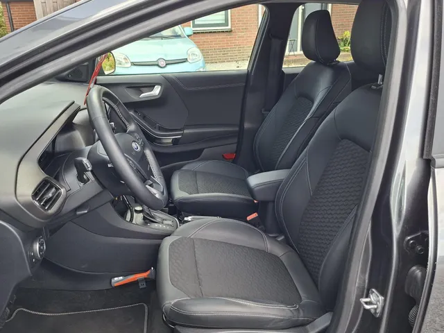 Ford Puma 1.0 EcoBoost Hybrid Titanium X NL-auto | rijklaarprijs !!