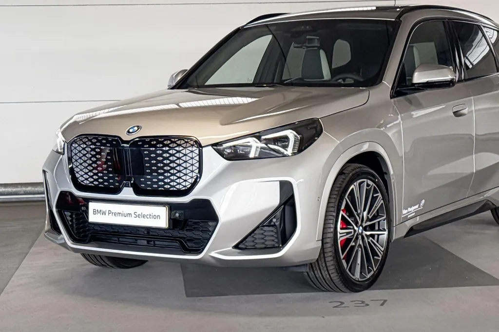 BMW iX1 eDrive20 67 kWh M Sport Edition