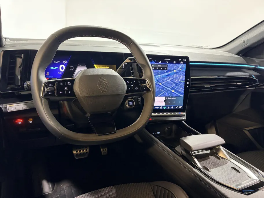 Renault Austral 200PK E-Tech Full Hybrid Esprit Alpine Automaat | Stoelverwarming | Camera | Parkeersensoren | Apple CarPlay/Android Auto | Adaptive Cruise Control | Lichtmetalen Velgen | Licht & Regen Sensor | Full LED |
