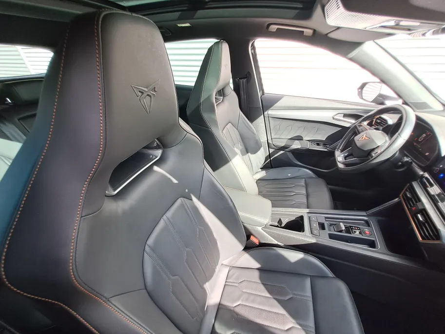 CUPRA Formentor 1.4 e-Hybrid VZ Copper Edition | Voorstoelen verwarmd | Automaat | ECC | Navi | Leer | Stuur verwarmd | Apple Carplay/Android Auto | Cruise control adaptief | SOH 93,6%