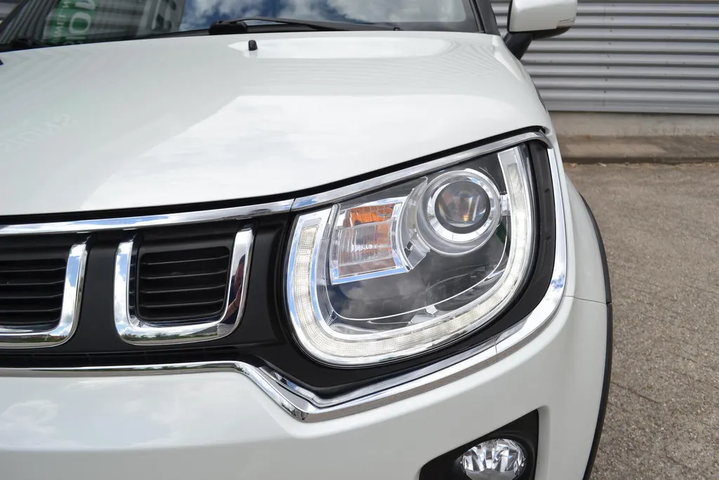 Suzuki Ignis 1.2 SMART HYBRID STYLE|CAMERA|CLIMA|CARPLAY
