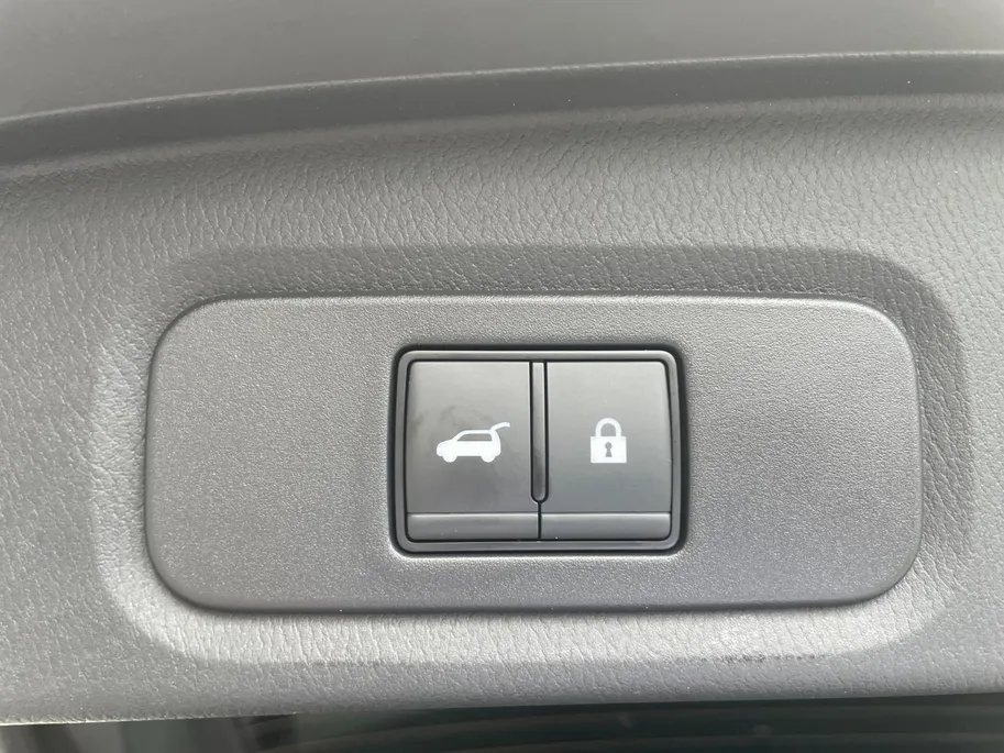 Nissan QASHQAI 1.3 MHEV Xtronic N-Connecta 158PK AUTOMAAT |+ Cold Pack + Easy Pack | 1800KG Trekgewicht | Elektrische achterklep | Navigatie | Apple Carplay & Android Auto | Pro Pilot (Adaptive Cruise Control) | Climate Control | Stoel- stuur en voorruitverarming |