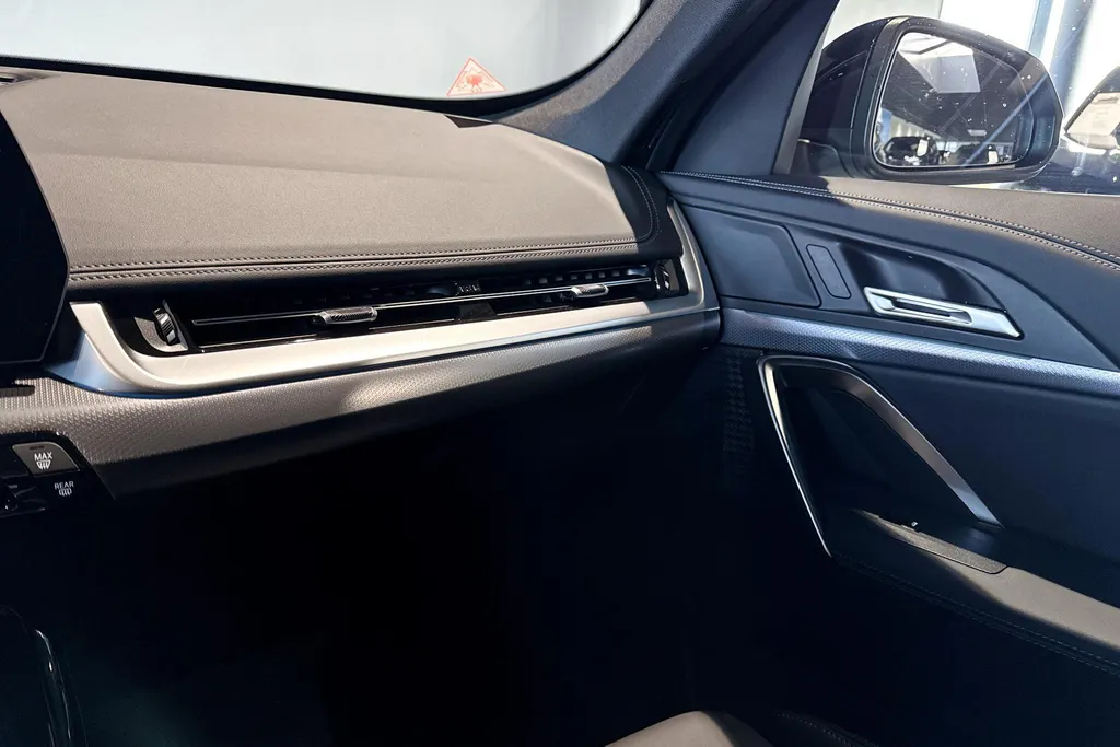 BMW iX1 eDrive20