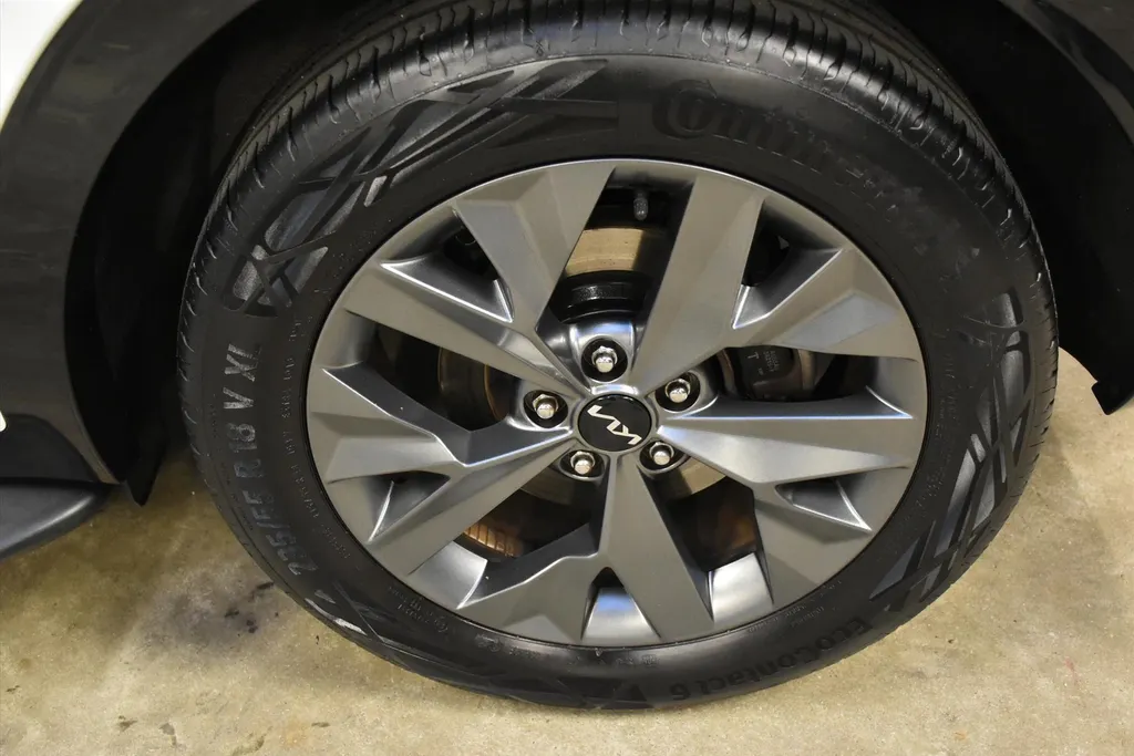 Kia Sportage 1.6 T-GDi 230pk Hybrid AT6 GT-Line. Weinig km!
