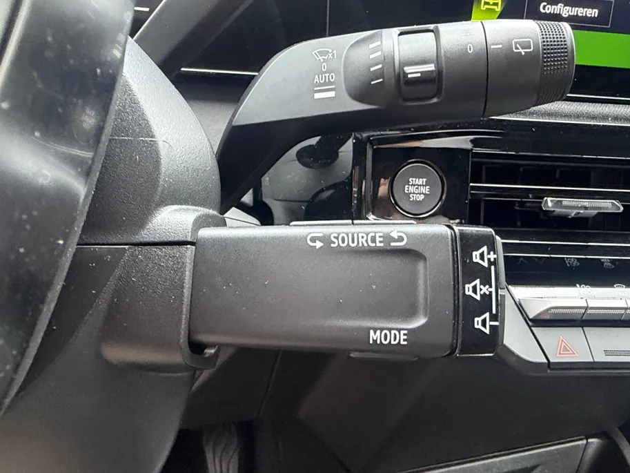 Renault Clio 1.8 Hybrid 160 techno | Nu met 5 jaar Fabrieksgarantie | NU met 1.800 euro voorraad voordeel en snel leverbaar bij Zeeuw & Zeeuw Naaldwijk