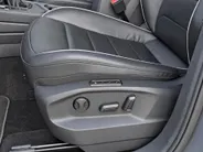 Volkswagen Tiguan 1.4 245pk DSG TSI eHybrid Life · Lederen Bekleding ·  Camera · Wegklapbare Trekhaak · Elek. Voorstoel · Apple/Android Car Play · 18'' Inch · Stuur-, Stoel & achterbank verwarmd ·