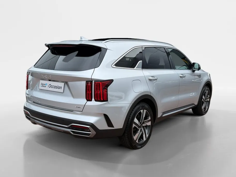 Kia Sorento 1.6 T-GDI Plug-in Hybrid 4WD ExecutiveLine 7 pers Meest luxe uitvoering | Zeer nette auto | Open dak | Lederen bekleding | 360 graden camera | Navigatie | Apple CarPlay & Android Auto |