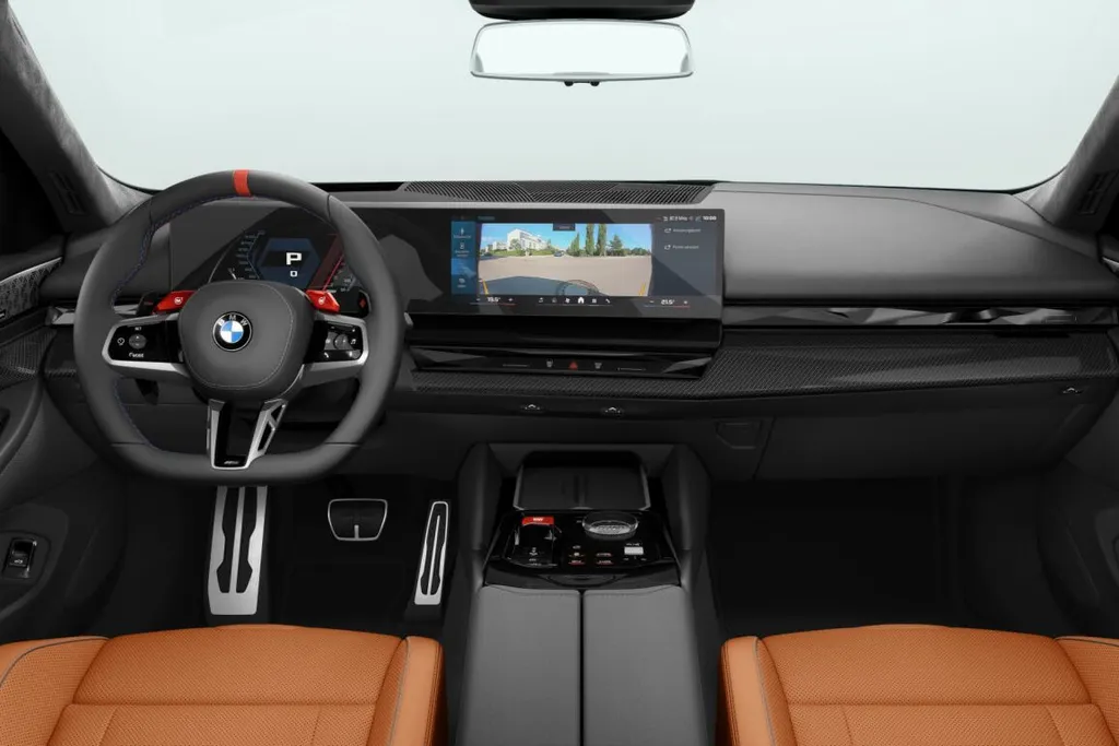BMW M5 Sedan M5