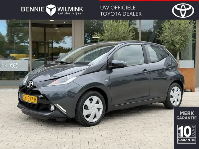 Toyota Aygo 1.0 VVT-i x-play | Android auto & Apple carplay | Navigatie | Airco |