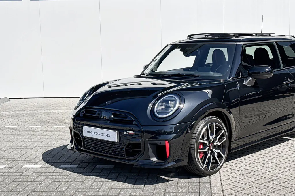 MINI Cooper 3-deurs 2.0 JCW