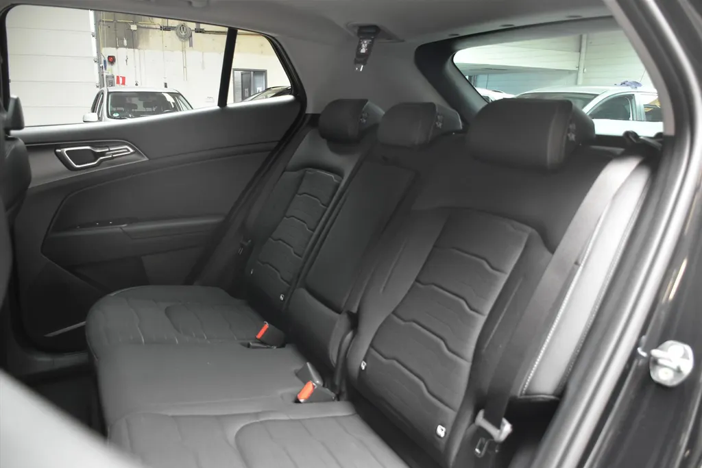 Kia Sportage 1.6 T-GDi 288pk Plug-in Hybrid AT6 DynamicPlusLine VOORRAAD ACTIE DIRECT LEVERBAAR