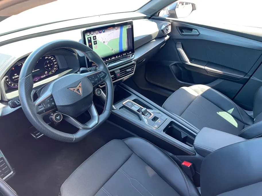 CUPRA Leon 1.5 TSI e-Hybrid Business *Automaat*Navi+Camera*Parkeersensoren*Climate Control*Winter Pack*LM.Velgen*Nette auto!