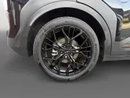 Kia EV3 Black Edition 58.3 kWh | NAVI | CAMERA | 19 INCH LMV | CLIMATE & CRUISE CONTROLE | STUUR & STOELVERWARMING | ETC..