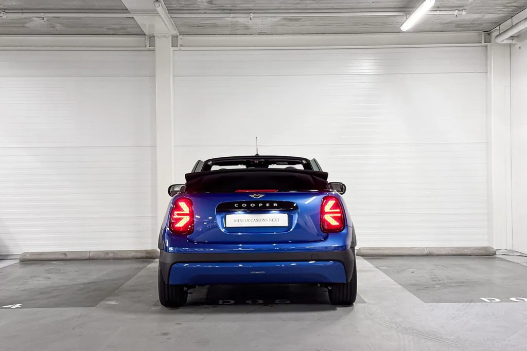 MINI Cooper Cabrio Cooper C Favoured