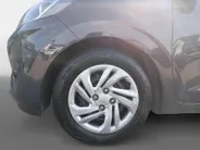 Hyundai i10 1.0 Premium | Automatische airco | Cruise control | Two-tone interieur | Zeer compleet! |
