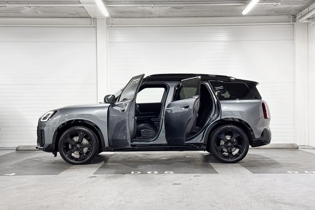 MINI Countryman C John Cooper Works