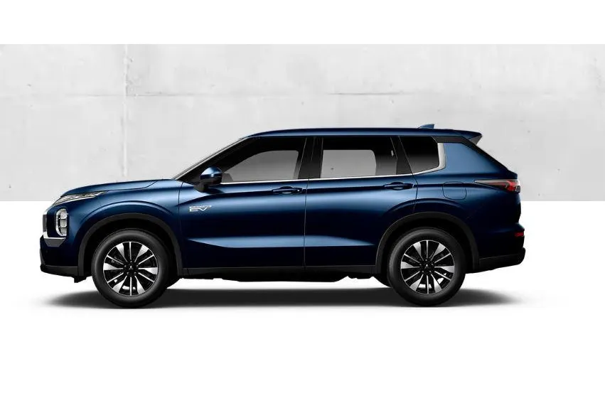 Mitsubishi Outlander 2.4 PHEV Pure € 5.000 Korting | 8 JAAR GARANTIE| Snel leverbaar |  Totaalprijs