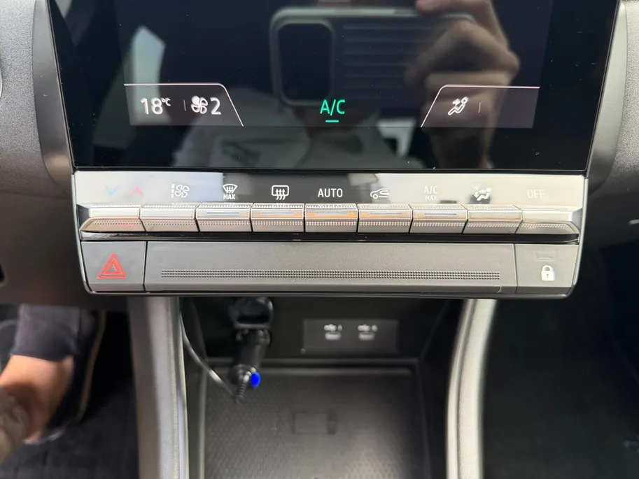 Renault Captur 1.6 E-Tech full hybrid 145 techno | Automaat | Navigatie | Trekhaak | Camera & Dashcam | Apple Carplay & Android Auto | Cruise & Climate Control | 12 Maanden BOVAG Garantie
