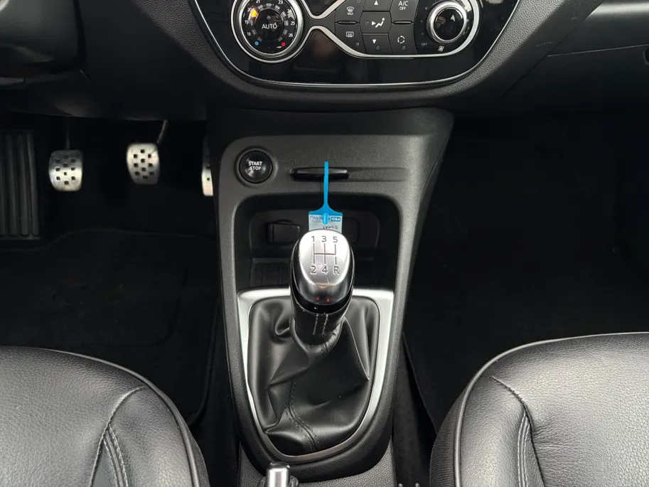 Renault Captur 0.9 TCe Edition One | Trekhaak | Stoelvw | Leder | Cruise | Camera | Navi |