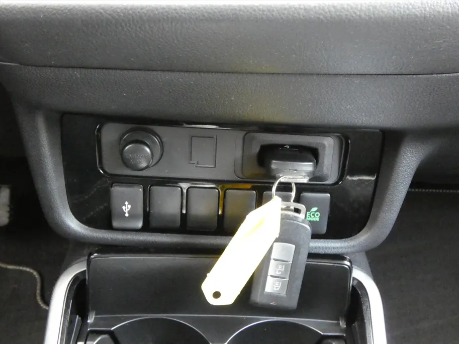 Mitsubishi Outlander 2.4 DOHC MIVEC PHEV 240pk 4WD Aut Pure