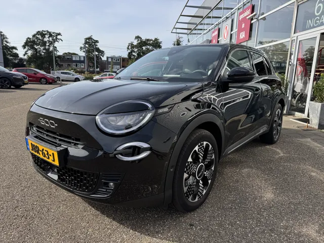 Fiat 600 1.2 Hybrid La Prima Automaat