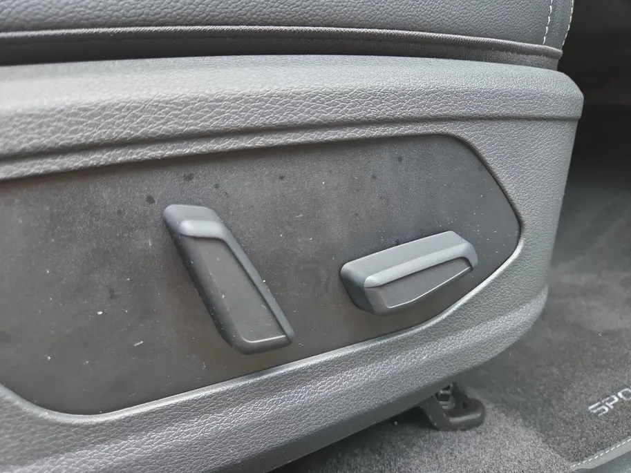 Kia Sportage 1.6 T-GDi Plug-in Hybrid AWD GT-PlusLine | Panoramadak | Cruise Control Adaptief | Stoelverwarming voor en achter | Carplay |