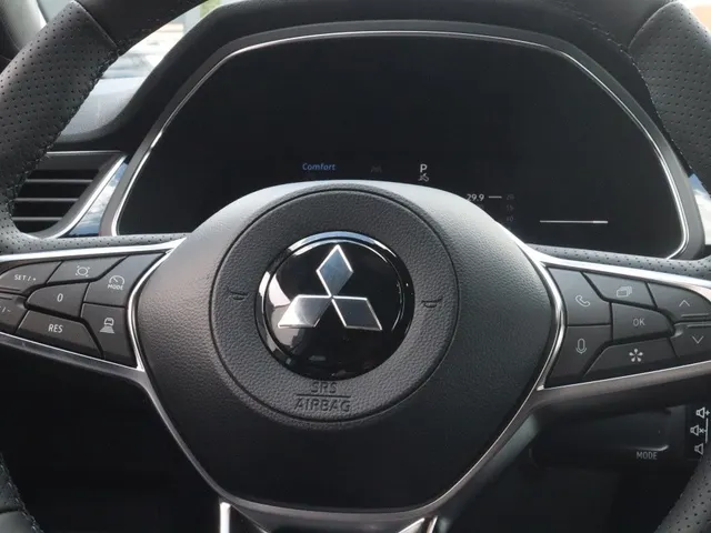 Mitsubishi Grandis 1.8 HEV Intense+ | Stoel/Stuur Verwarming | Apple/Android Auto |