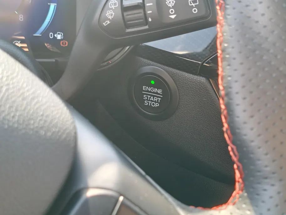 Ford Kuga 1.5 EcoBoost ST-Line X | WINTER PACK | TREKHAAK