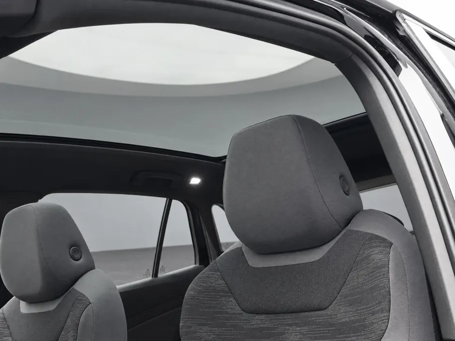 Volkswagen ID.4 City 52 kWh 170pk · SOH 90,9% · Panoramadak · Camera · Keyless · Stuur- & Stoelverwarming · Apple/Android Car Play · Draadloze Telefoonlader ·