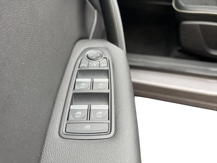 Renault Captur 1.0 TCe 90 Intens | HOGE ZIT | TREKHAAK | APPLE / ANDROID CARPLAY | CRUISE/CLIMATE CONTROL