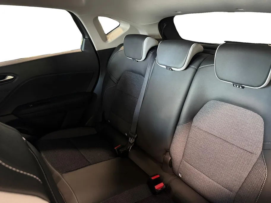 Renault Captur 1.6 E-Tech full hybrid 145 techno *Aut*Navi+Camera*Climate*Parkeersensoren*Trekhaak!