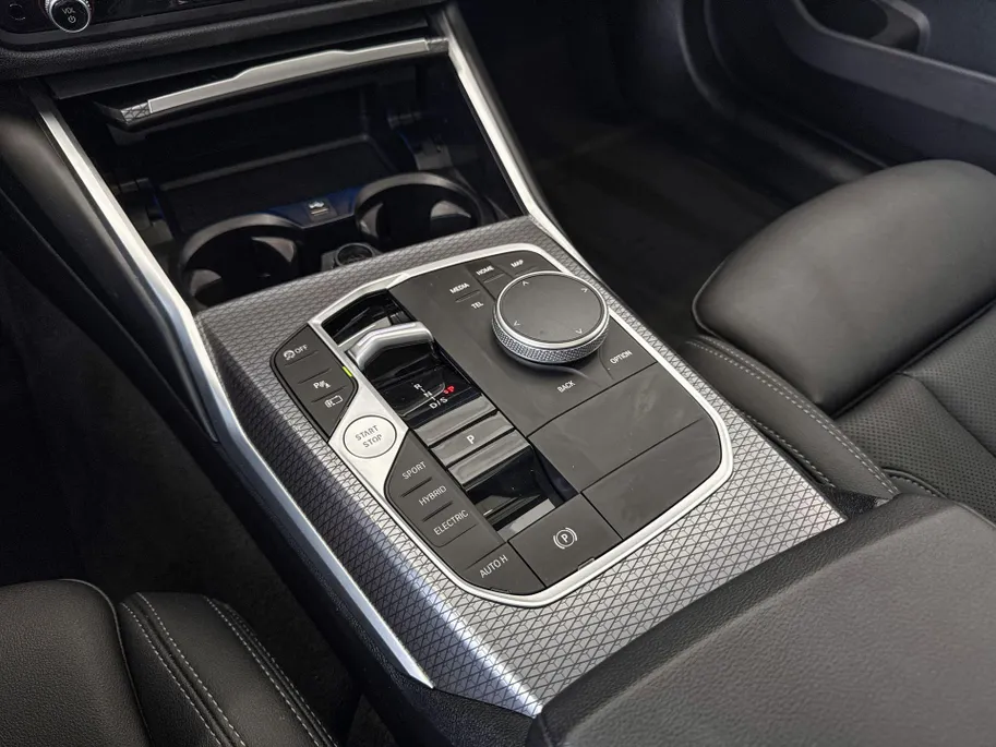 BMW 3 Serie Touring 330e M Sportpakket Pro