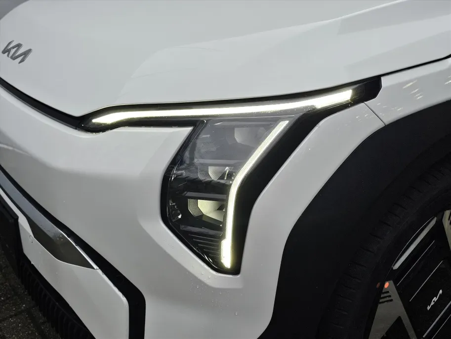 Kia EV3 58,3 kWh 204pk Plus Advanced I