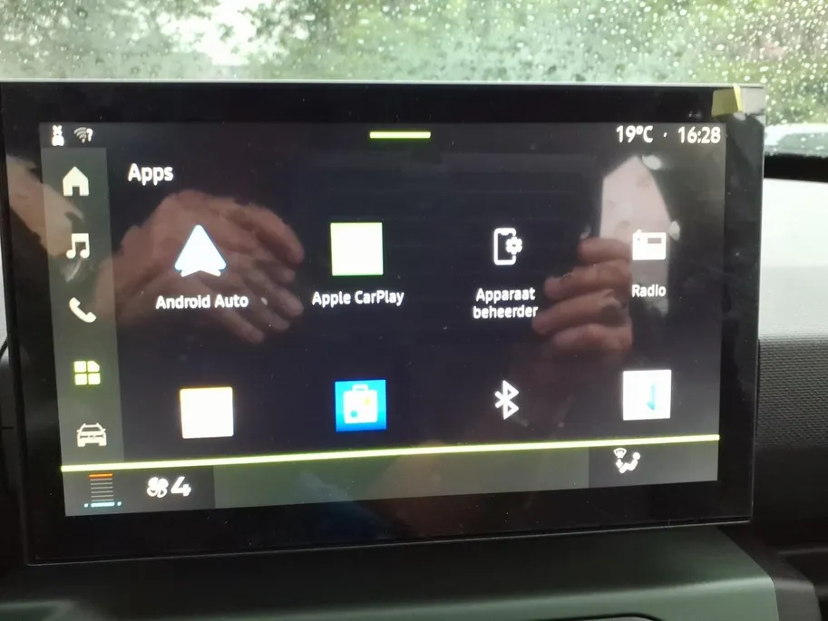 Dacia Spring Extreme 100 24.3 kWh Automaat | Airco/Ecc | Andriod/Apple carplay | Camera , Demo vrgaa naar de huidige kilometerstand